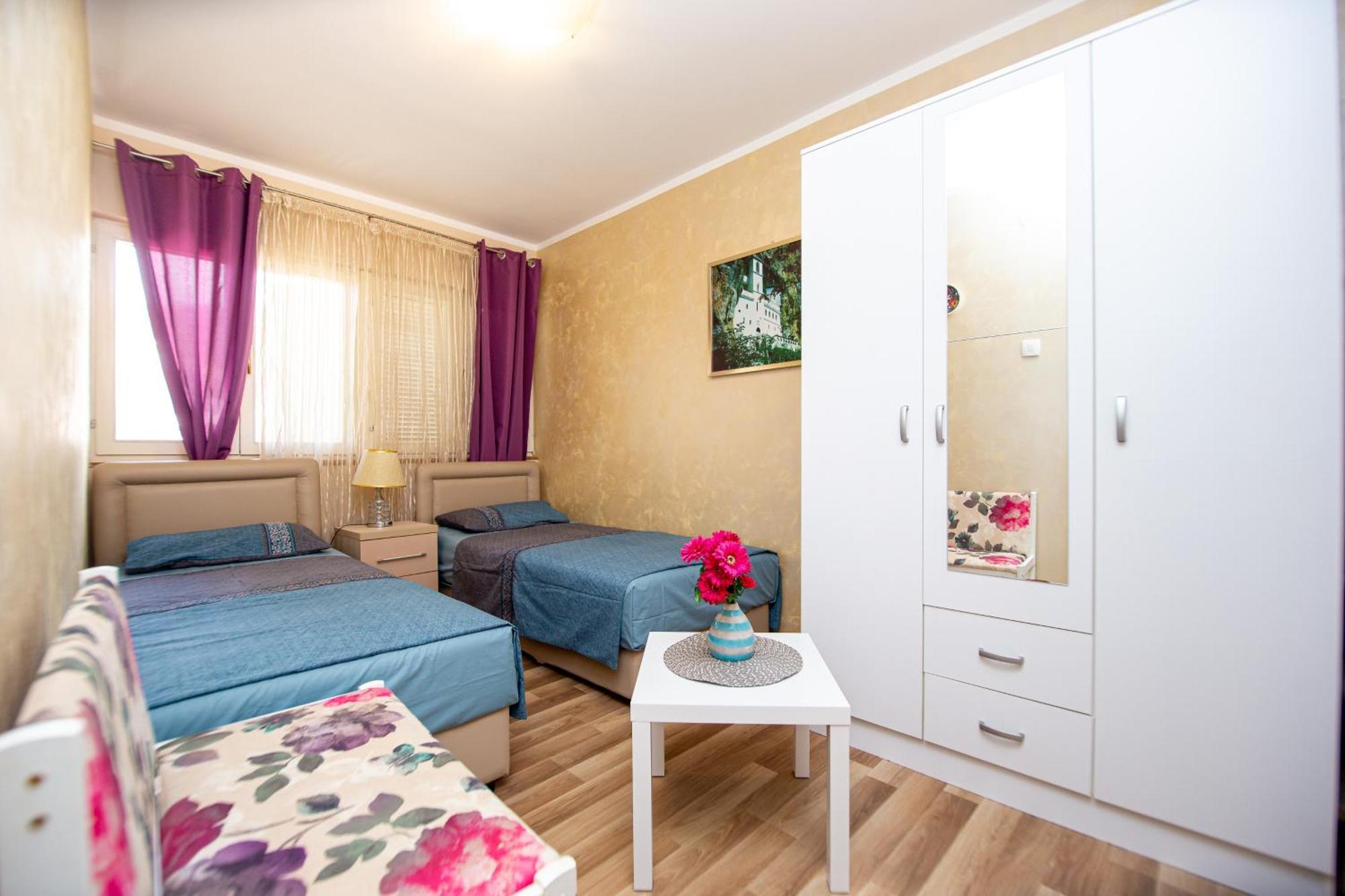 Fairytale 1 And 2 Appartement Budva Buitenkant foto
